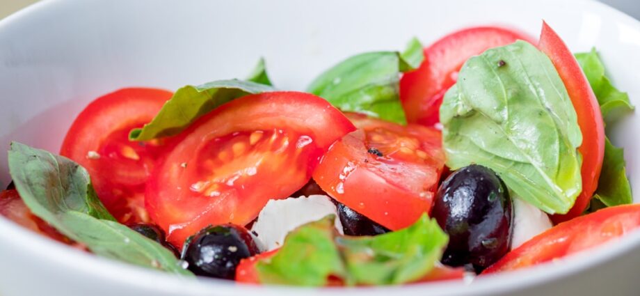 Photo Caprese salad